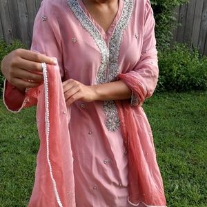 PINK KURTI - Pakistani Eid/Wedding, Salwar Kameez